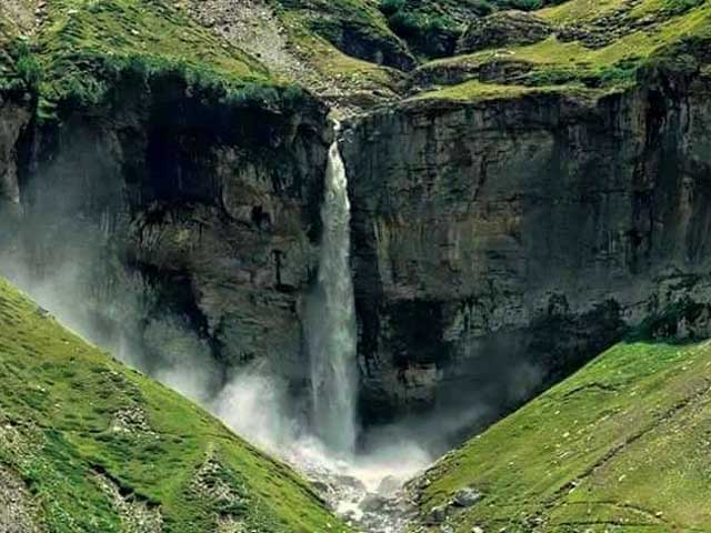 Sissu waterfall